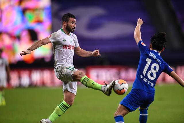 都体：道格拉斯-路易斯不考虑冬窗离开尤文图斯